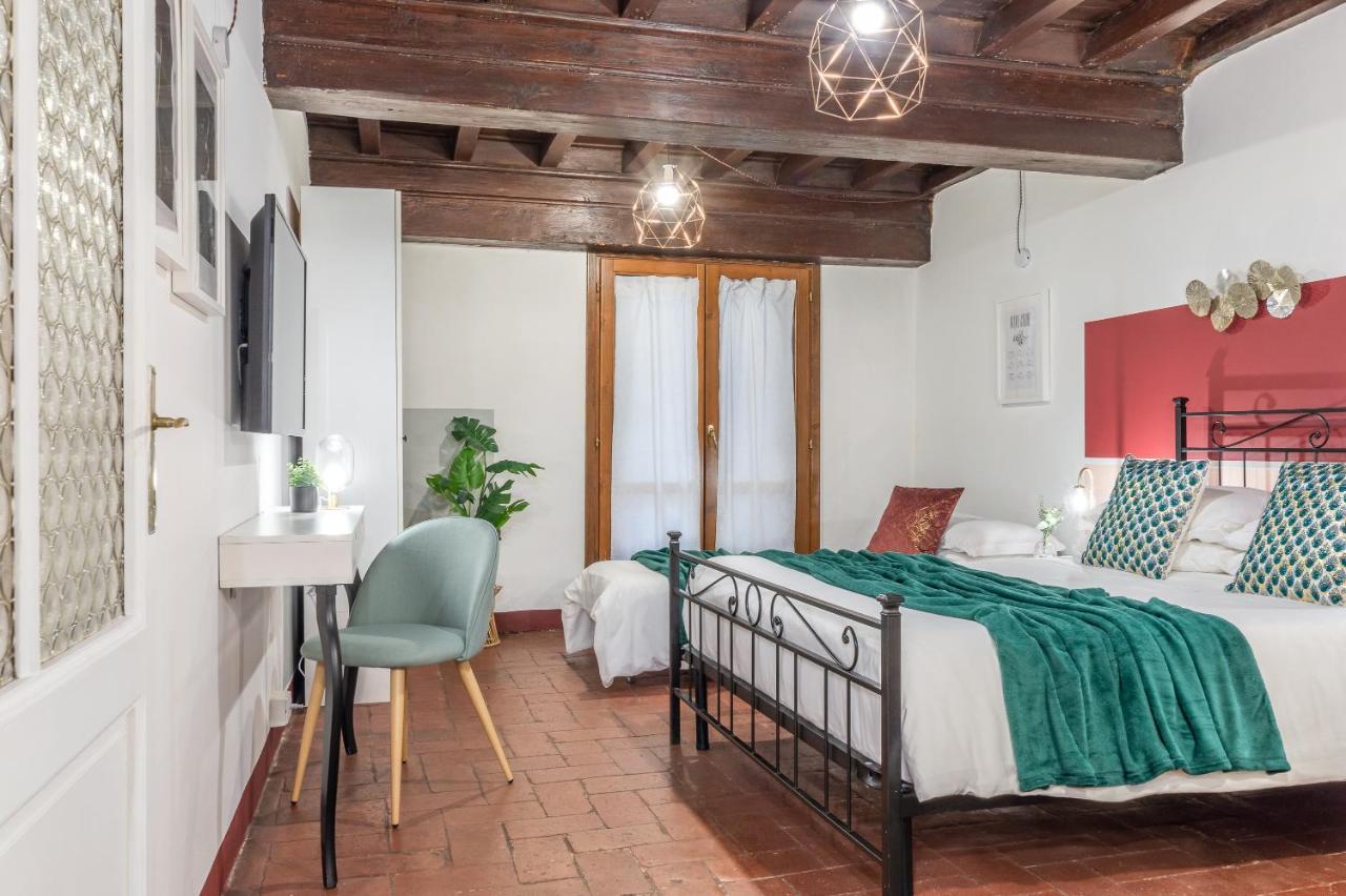Wine Apartments Florence Ciliegiolo Εξωτερικό φωτογραφία