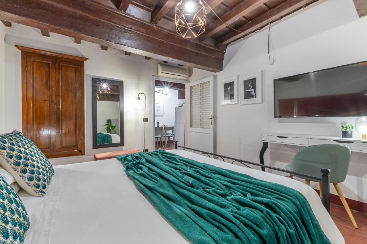 Wine Apartments Florence Ciliegiolo Εξωτερικό φωτογραφία